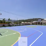 Condominio Club A 50M Praia Dos Anjos - Unidades Com 2 Quartos, Piscina, Estacionamento E Portaria 24H - Area De Lazer 3000M, Wi-Fi 600Mb, Churrasqueira E Cozinha Completa