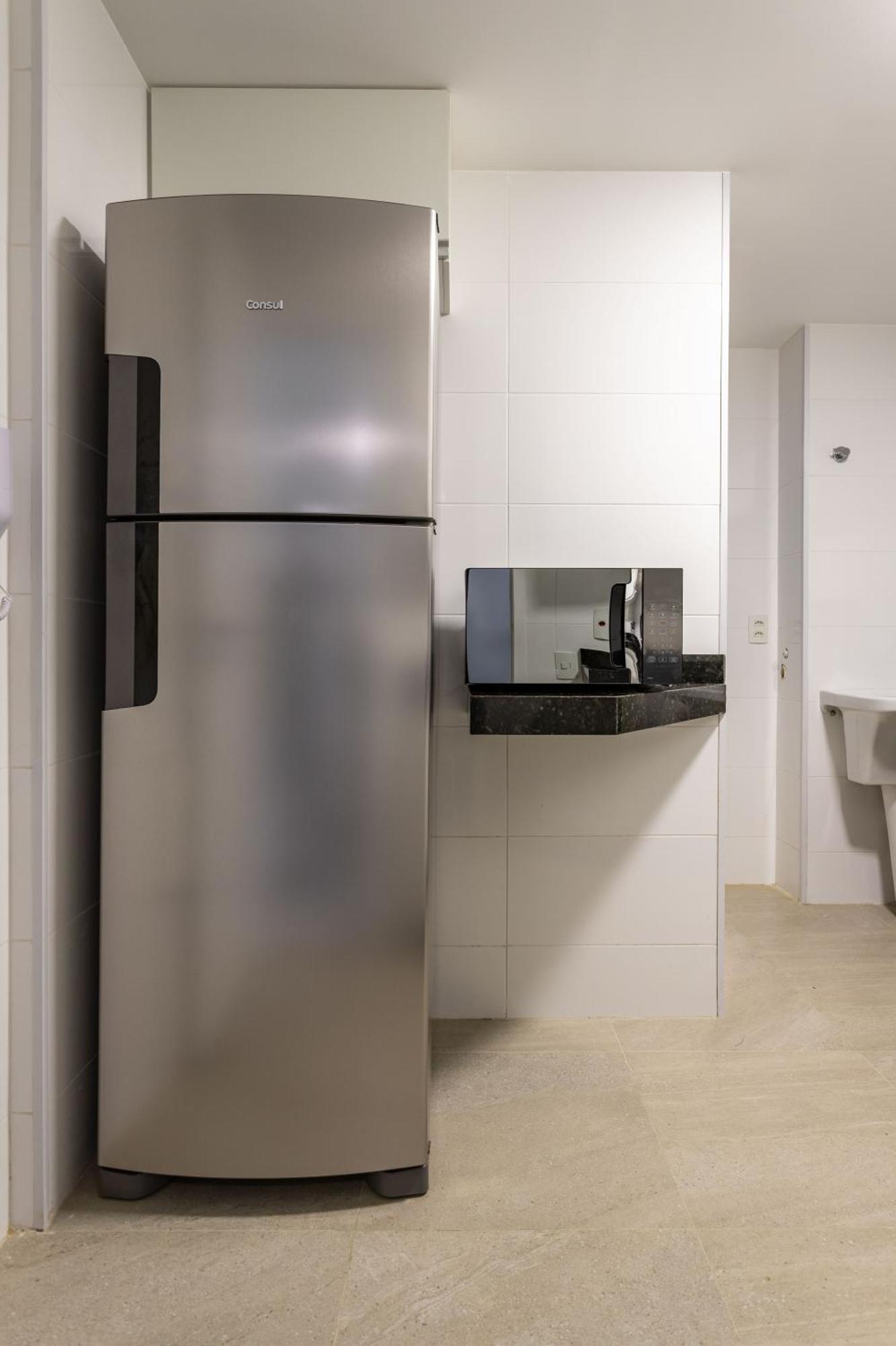 Apartment Dos Anjos Club Condo: 2br, Pool, 24/7 Security *